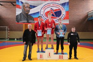 В Великих Луках прошли соревнования по самбо (ФОТО)