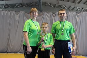 Семейные соревнования «Папа, мама, я – спортивная семья» прошли в Великих Луках (ФОТО)