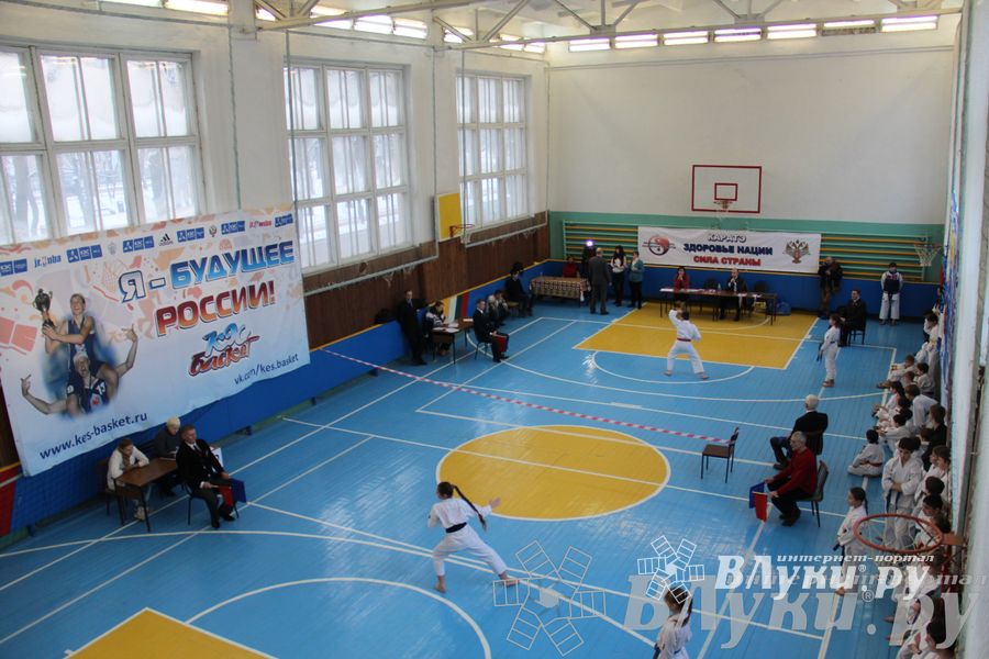 В Великих Луках прошел Открытый чемпионат Псковской области по каратэ