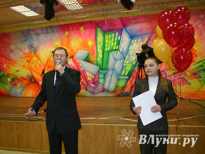 Универсальная выставка малого и среднего бизнеса открылась в Великих Луках