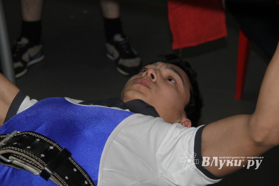 Самые сильные великолучане встретились в «Арене» (ФОТО)