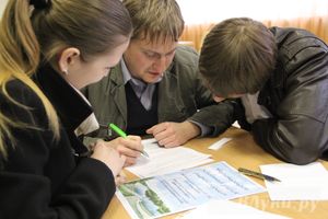 В Великих Луках состоялся очередной тур игр «Что? Где? Когда?» (фото)