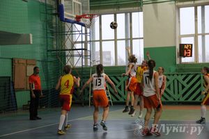 Команды ВЛГАФК стали лучшими на Чемпионате города по баскетболу (фото)