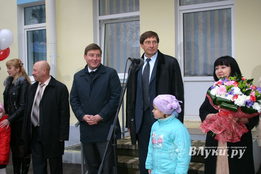 Губернатор области принял участие в торжественной церемонии открытия нового детского сада (ФОТО)