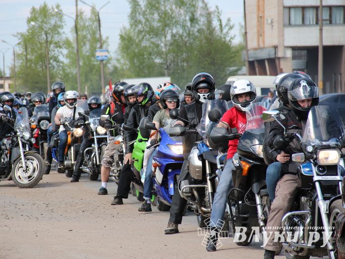 В Великих Луках прошло открытие мотосезона (ФОТО)