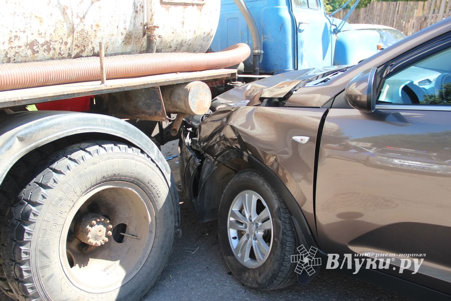 ДТП на перекрёстке Сибирцева/Р.Люксембург (ФОТО)