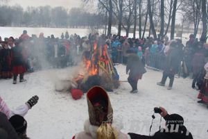 В Великих Луках встретили Масленицу