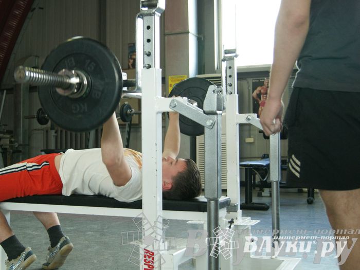 Соревнования по Русскому жиму штанги