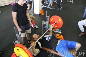 Первенство города по классическому жиму штанги и армлифтинг