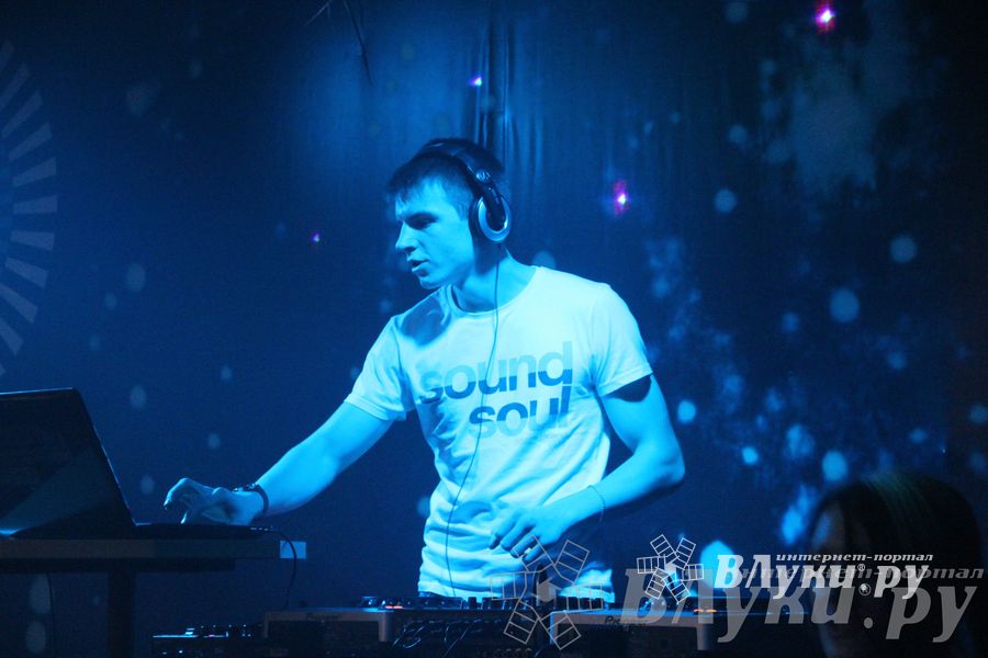 Битва Ди-джеев