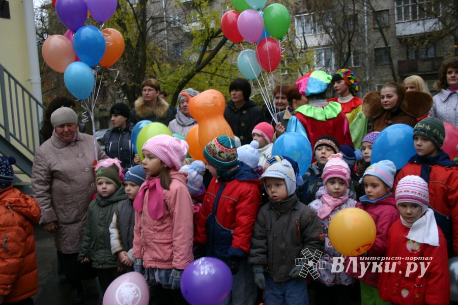 Губернатор области принял участие в торжественной церемонии открытия нового детского сада (ФОТО)