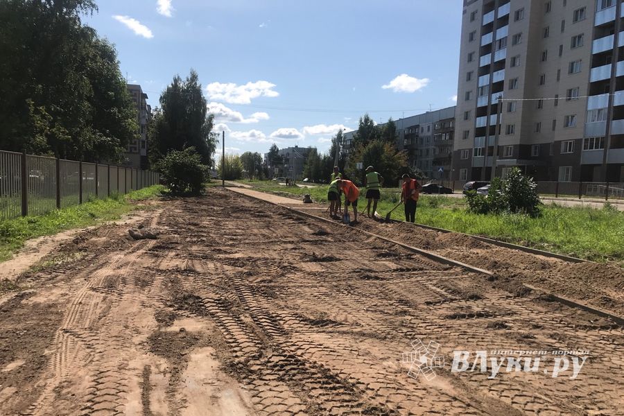 На ул. Пескарёва наконец появится тротуар (ФОТО)