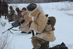 Реконструкция битвы за освобождение Великих Лук