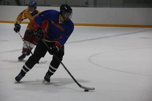 Великолукские хоккейные клубы провели матч в рамках чемпионата города (ФОТО)