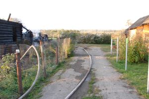 В Псковской области мужчина решил поменять газовый балон, как итог - сгорел дом, гараж, автомобиль и прицеп (фото)