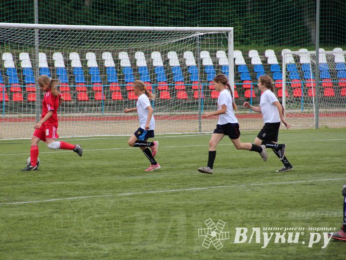 «Кожаный мяч» в Великих Луках