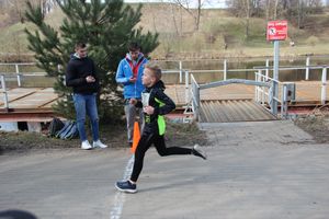 В Великих Луках прошёл легкоатлетический кросс (ФОТО)