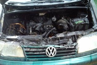 В Псковской области сгорел автомобиль (ФОТО)