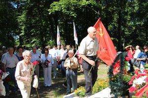 В Великих Луках прошел День памяти и скорби