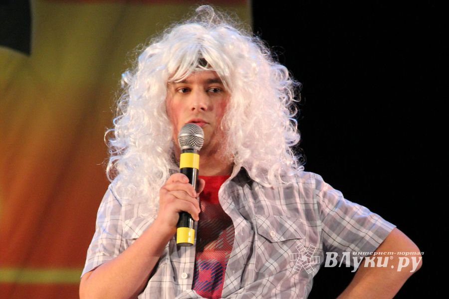 Великолукские КВНщики «перезагрузились» (фото)