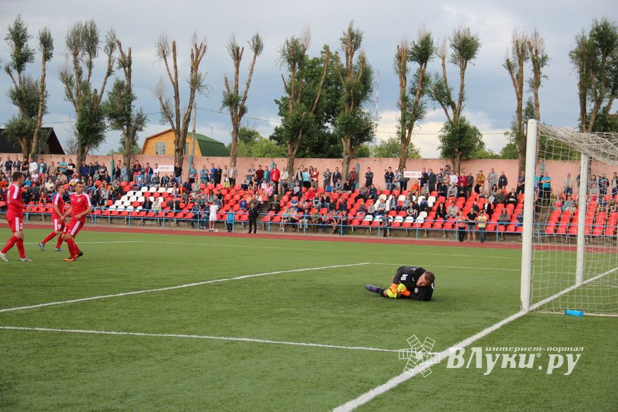 «Луки-Энергия» дебютировал во Втором дивизионе Чемпионата России по футболу (ФОТО)