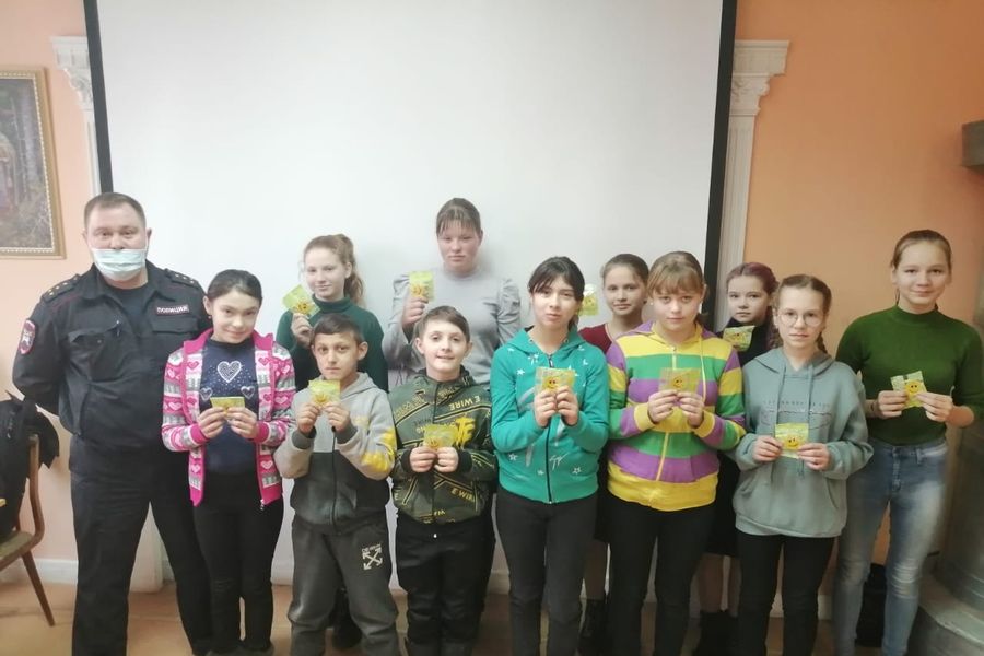 Школьникам Куньинского района помогли «засветиться» (ФОТО)