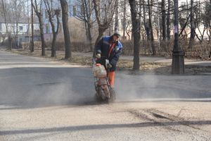 Ямочный ремонт на ул. Нелидовской (ФОТО)