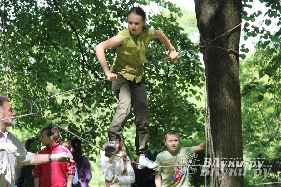 В Великих Луках прошла эстафета «Лабиринты лета» (фото)