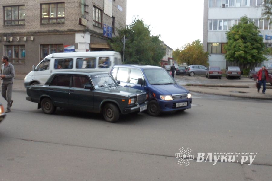 перекресток Зверева-Ленина