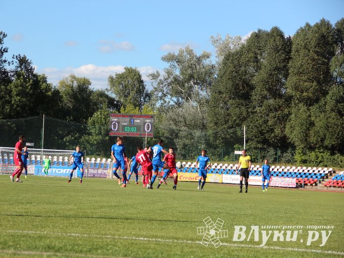 Футбол (ФОТО)