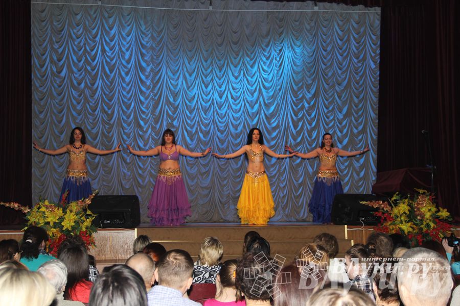 В Великих Луках прошел конкурс «Мисс A-Dance-2015» (фото, видео)