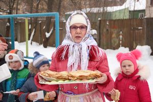 В детских садах Великих Лук празднуют Масленицу (ФОТО)