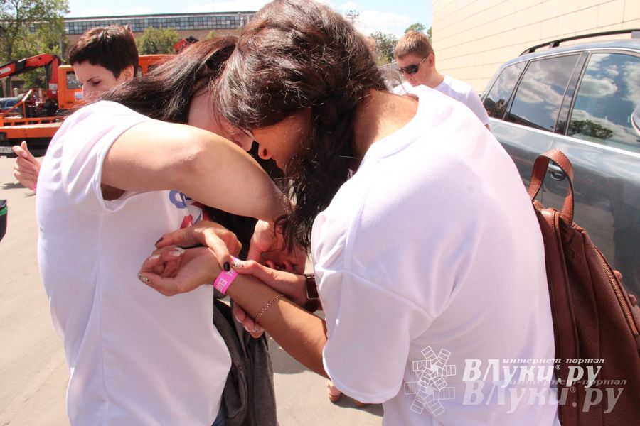 Великолучане посетили ежегодный open-air Europa Plus LIVE (фото)