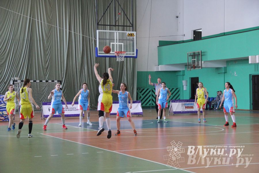 Игра за 3 место СОШ 12, Великие Луки — Гимназия Невель (девушки)