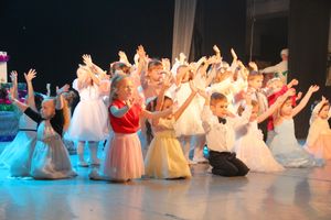 В ГДК им. Ленина встречают Новый год (ФОТО)