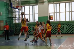 Команды ВЛГАФК стали лучшими на Чемпионате города по баскетболу (фото)