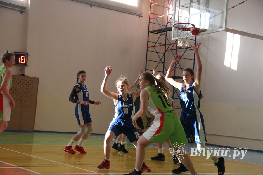 Велуколучанки стали победителями на Традиционном турнире по баскетболу (ФОТО)