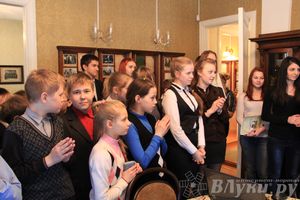 В Великих Луках почтили память академика Виноградова