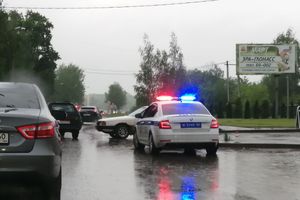 Из-за ДТП на Дружбе затруднено движение (ФОТО)