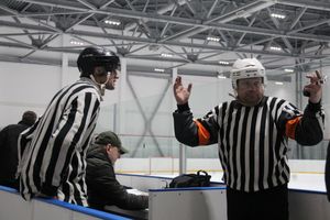 ХК «ЛукиСпорт» разгромила команду Невеля (ФОТО)