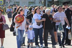 Парад в честь Дня Победы прошел в Великих Луках (ФОТО)