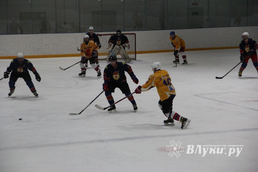 ХК «Луки-Экспресс» обошла псковскую «Гвардию» по буллитам (ФОТО)