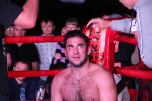 В Великих Луках прошли бои по смешанным боевым единоборствам ММА (фото)