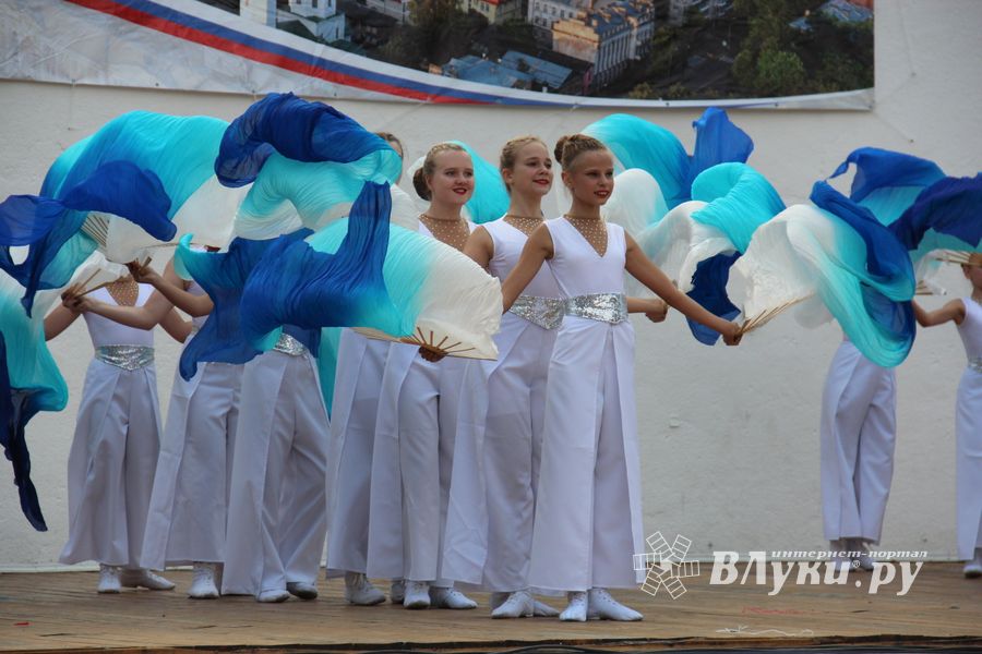 Лучшие мажоретки и барабанщицы награждены (ФОТО)