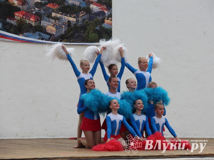 Лучшие мажоретки и барабанщицы награждены (ФОТО)