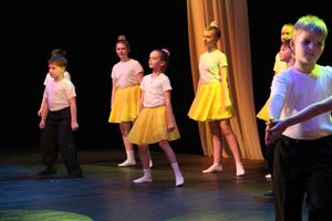 «Великолукская Веснянка» на сцене ДК ЛК