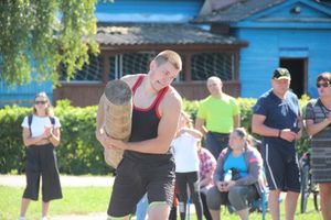 Большой спортивный праздник в Великих Луках (ФОТО)