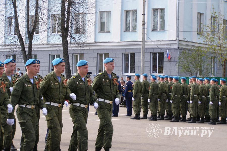 9 мая. Парад ( II часть), шествие, салют