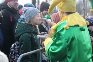 В Великих Луках широко отметили Масленицу (ФОТО)