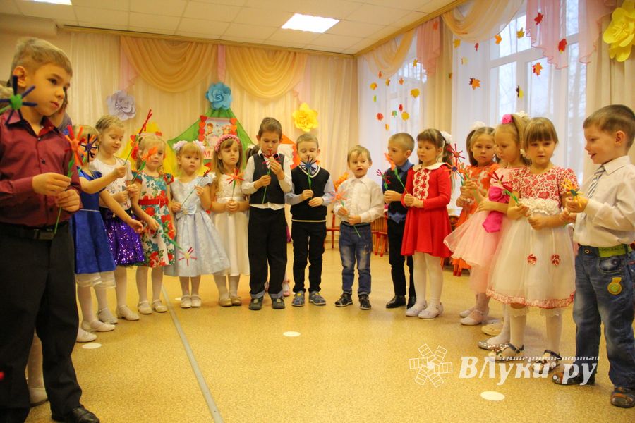 В детском саду №16 поздравляли мам (ФОТО)